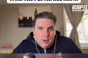 被老詹打脸！文胖回应：相识25年勒布朗不欠我什么，是我欠他的