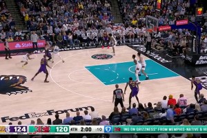 40岁老詹运筹帷幄！詹姆斯最后时刻连续送出两个助攻杀死比赛