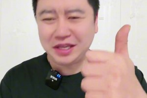 大史：雷霆啊雷霆！你能给布朗尼打上来 你真是无敌啊~