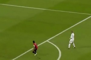 卡洛斯有没有开挂？这个角球战术一般人真来不了！