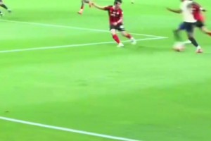 巴萨两翼齐飞如果新赛季拉什福德和亚马尔能左右两边反复冲击