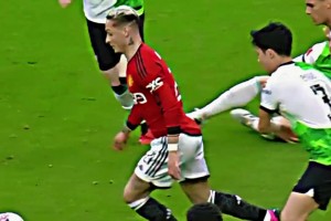 安东尼：我练习了那么久的转圈，就为了这一天！