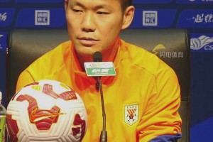 韩鹏说克雷桑的压力来源于自身，捅破这层窗户纸将迎来进球井喷