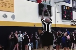 詹姆斯现身上海，一众球迷狂奔跟车！