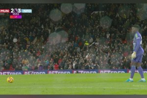 奥纳纳“卧底”名场面！与裁判巅峰对决 疯狂摆球7次浪费40秒