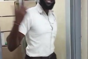 这也太像了！我宣布詹姆斯在模仿詹姆斯的比赛中仅得第二名