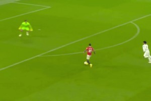 当年意气风发！马夏尔妙传拉什福德单刀破门！