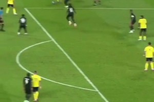 科曼逆天空门不进，这是反向致敬向余望吧，马内和菲利克斯气死！