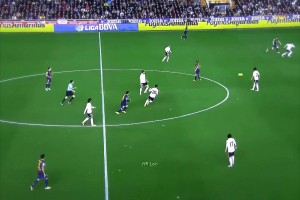 “拥有上帝视角的男人”