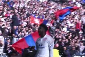 31岁乌姆蒂蒂更新社媒，宣布自己退役，结束14年球员生涯