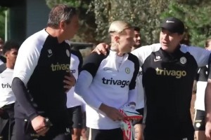 穆德里克正在乌克兰田径队训练，切尔西这7000万买个跑步的？