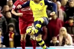 左右脚均衡的技术大师！卡索拉阿森纳个人集锦！